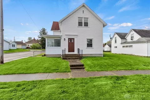 203 W Plum St, Saint Paris, OH 43072
