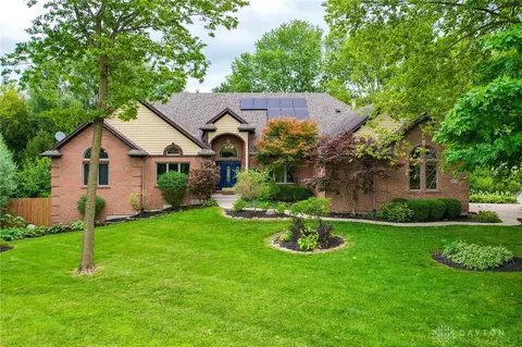 2710 Sutton Rd, Yellow Springs, OH 45387
