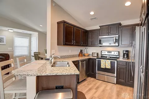 40 Old Pond Rd, Springboro, OH 45066 photo 10