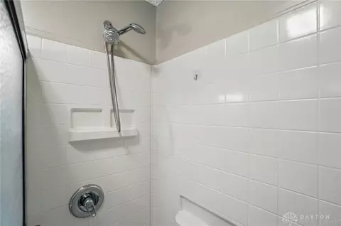 Bath - 817 Allen Dr, Springfield, OH 45505 photo 2 of 2