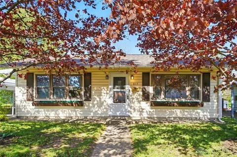 817 Allen Dr, Springfield, OH 45505