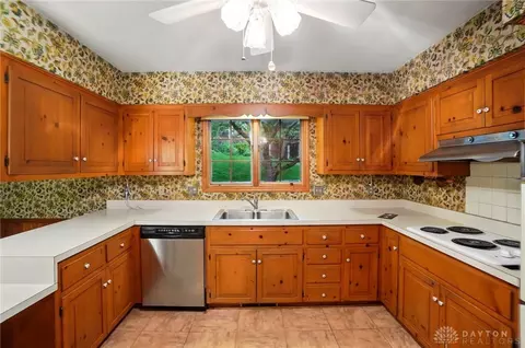 3483 Westbury Rd, Kettering, OH 45409 photo 18