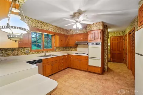 3483 Westbury Rd, Kettering, OH 45409 photo 17