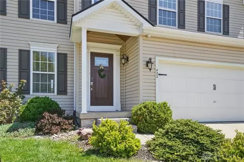 422 Stanton Dr, Springboro, OH 45066 photo 3