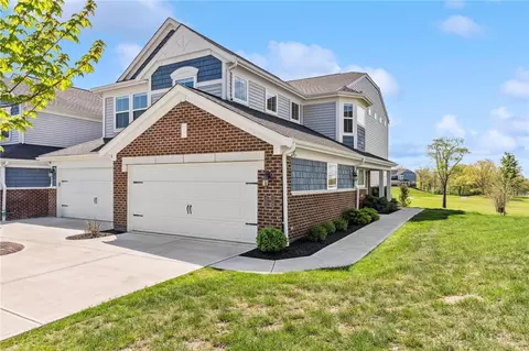 1291 Lake Run Dr, Lebanon, OH 45036