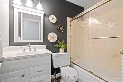 Bath - 6045 Ironside Dr, Centerville, OH 45459 photo 1 of 2