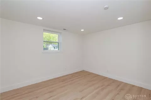 Bedroom - 3132 Woonsocket St, Springfield, OH 45503 photo 5 of 10