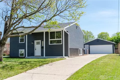 3132 Woonsocket St, Springfield, OH 45503