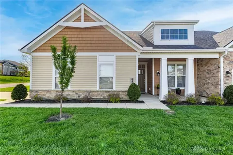 648 Coral Ct, Beavercreek, OH 45430