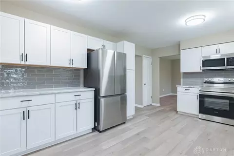 3108 Leonora Dr, Kettering, OH 45420 photo 9