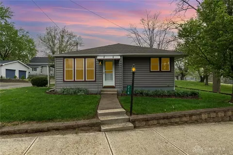 216 E Clay St, Lewisburg, OH 45338