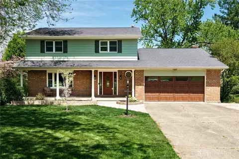 118 W Concord Dr, Lebanon, OH 45036