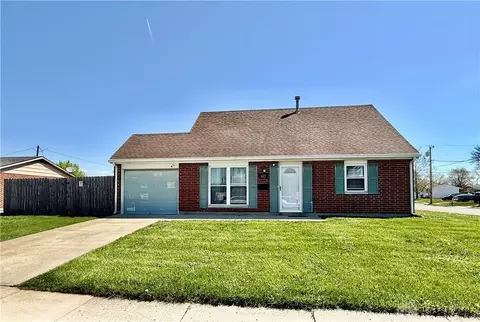 605 Beverly Dr, Piqua, OH 45356