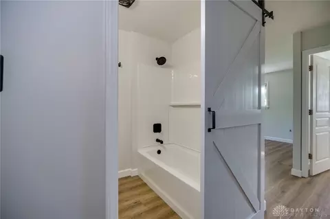 Bath - 1216 Elmdale Dr, Dayton, OH 45409 photo 3 of 3