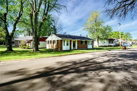 Exterior - 1216 Elmdale Dr, Dayton, OH 45409 photo 2 of 4