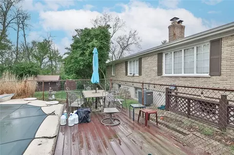 Exterior - 10699 Hamilton Ave, Cincinnati, OH 45231 photo 7 of 19