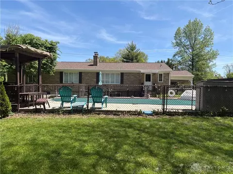 Exterior - 10699 Hamilton Ave, Cincinnati, OH 45231 photo 19 of 19
