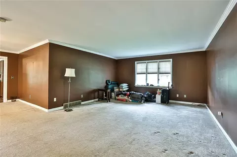 Living - 10699 Hamilton Ave, Cincinnati, OH 45231 photo 1 of 10