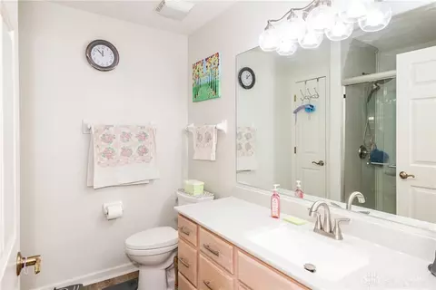 Bath - 9672 Belfry Ct, Centerville, OH 45458 photo 1 of 6