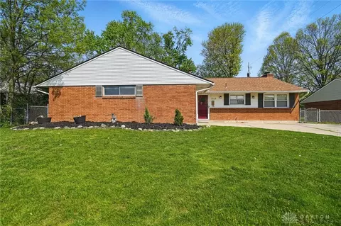 5950 Bavaria Pl, Dayton, OH 45424