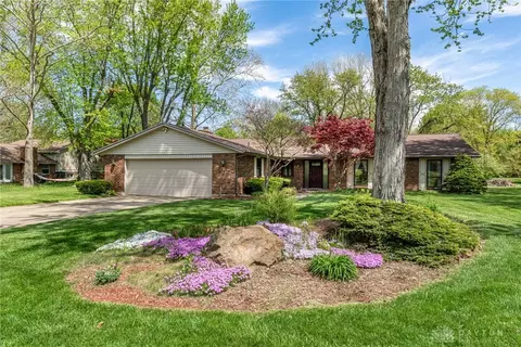 9628 Quailwood Trl, Washington Township, OH 45458