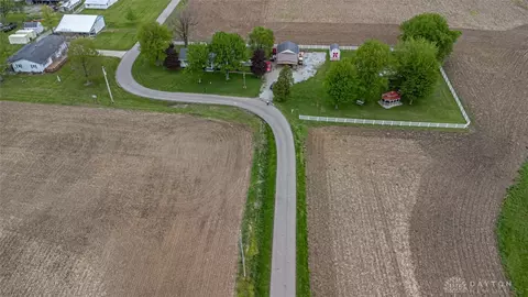3202 Borradaile Rd, Eaton, OH 45320