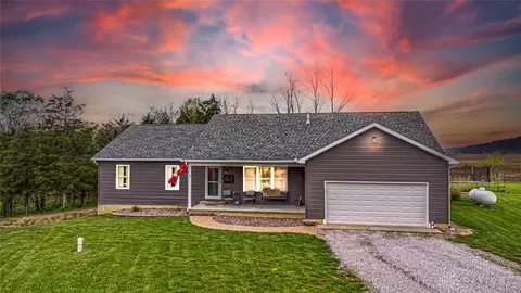 691 Antioch Rd, Eaton, OH 45320