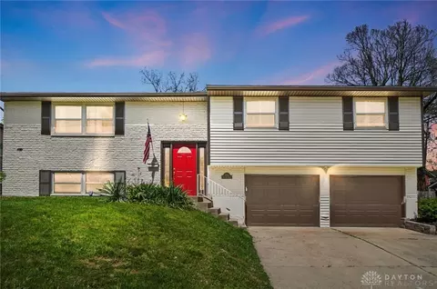 1215 Kercher St, Miamisburg, OH 45342