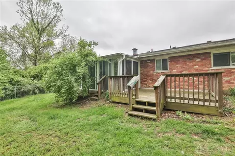 Exterior - 5565 Ehrling Rd, Cincinnati, OH 45227 photo 6 of 8