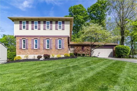 7522 Cinnamon Woods Dr, West Chester, OH 45069