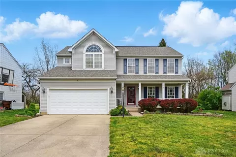 414 Stone Gate Dr, Lebanon, OH 45036