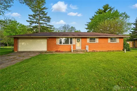 59 Janet Ave, Carlisle, OH 45005