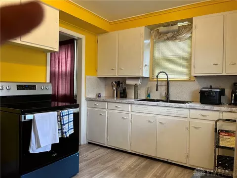 Kitchen - 714 W Jefferson St, Springfield, OH 45506 photo 1 of 5