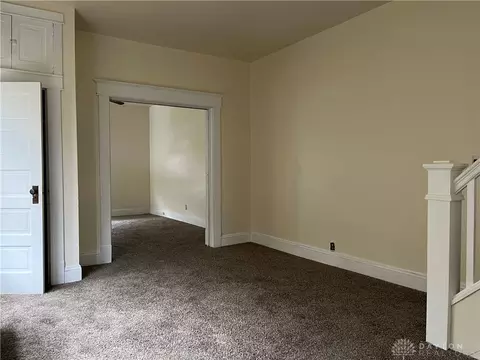 Living - 714 W Jefferson St, Springfield, OH 45506 photo 4 of 4