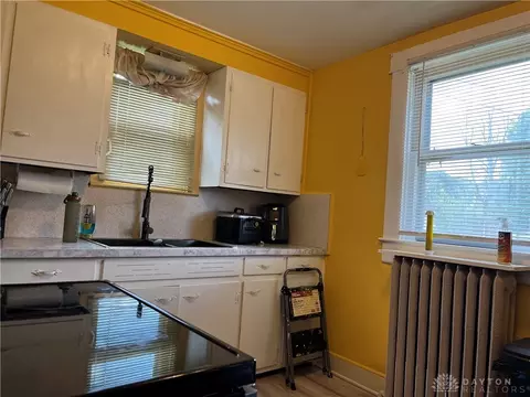 Kitchen - 714 W Jefferson St, Springfield, OH 45506 photo 2 of 5