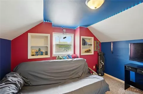 Bedroom - 813 Kenosha Rd, Kettering, OH 45429 photo 4 of 4