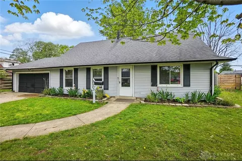 Exterior - 813 Kenosha Rd, Kettering, OH 45429 photo 1 of 3