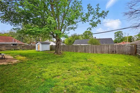 Exterior - 813 Kenosha Rd, Kettering, OH 45429 photo 3 of 3
