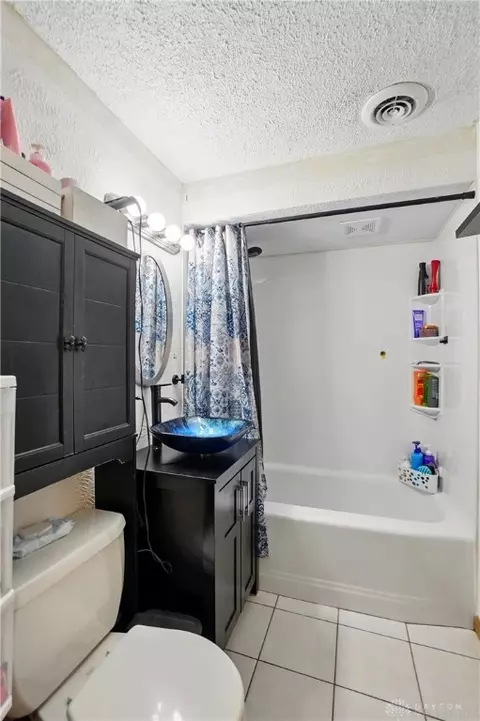 Bath - 813 Kenosha Rd, Kettering, OH 45429 photo 1 of 2