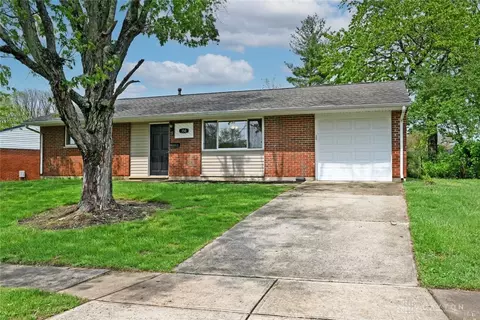 150 W Market St, Springboro, OH 45066