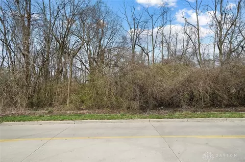 249 Liscum Dr, Dayton, OH 45417