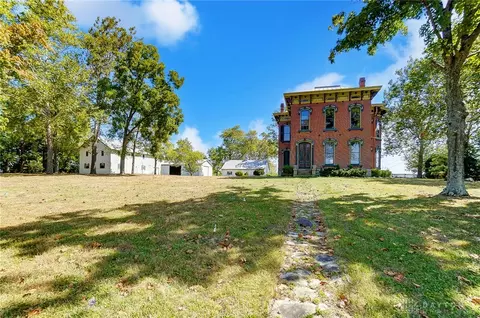 4440 W Elkton Rd, Hamilton, OH 45011