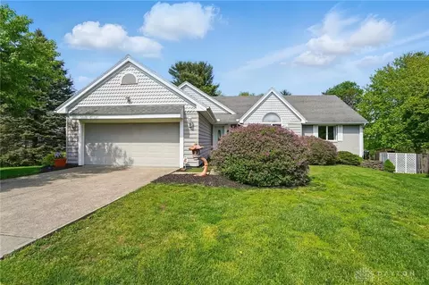 535 Cedarwood Ct, Middletown, OH 45042
