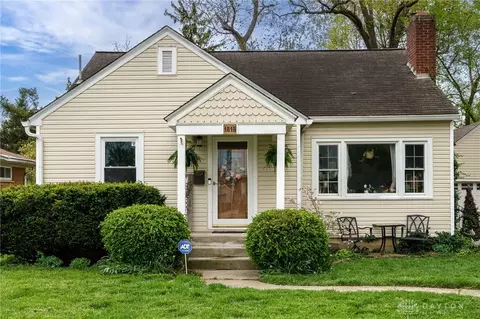 1818 Pinecrest Dr, Dayton, OH 45414