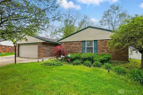 4810 Bayview Ct, Dayton, OH 45424