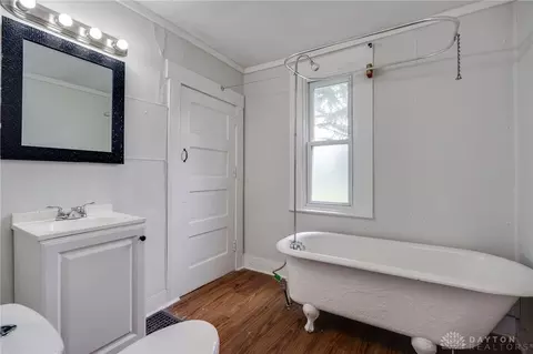 Bath - 1603 Woodward Ave, Springfield, OH 45506 photo 1 of 2