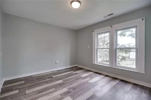 Bedroom - 1603 Woodward Ave, Springfield, OH 45506 photo 2 of 4