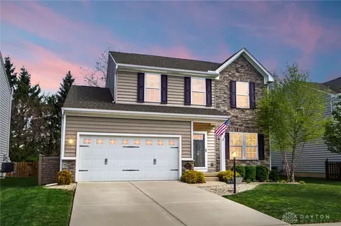2849 Ridge View Ct, Xenia, OH 45385