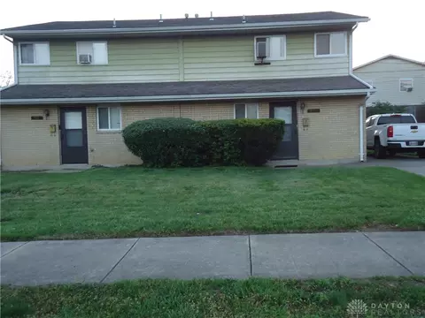 413 Liscum Dr, Dayton, OH 45417