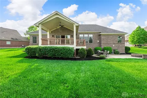 2037 Stablehand Dr, Dayton, OH 45458 photo 40